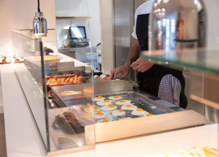 Orion 3* פליראקי