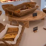 فندق Orion فاليراكي