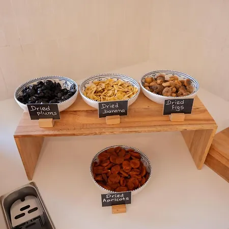 欧利恩酒店 3* 法里拉基