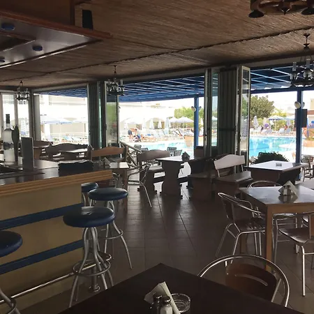 欧利恩酒店 酒店 法里拉基